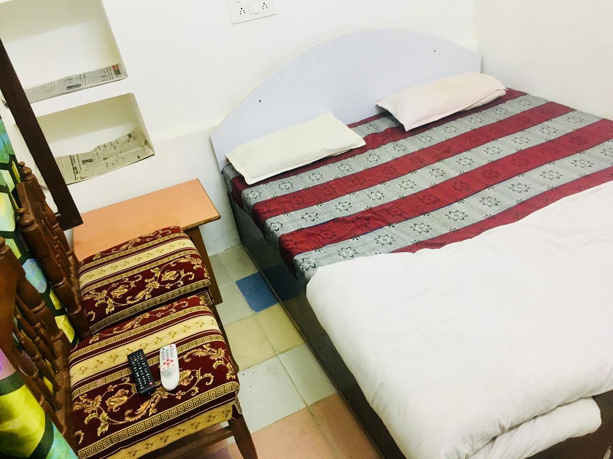 Hotel Heritage Sanyam Nāhan Eksteriør billede